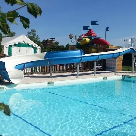 Кемпинг Mobil-home Confortable Avec Terrasse - 3 Pers. - Api-1-52-2180 Girac